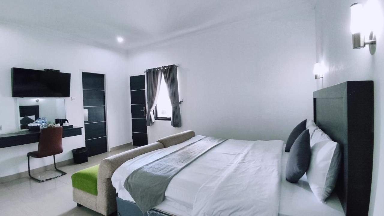 Charaka Residence Banjarnegara Exterior foto